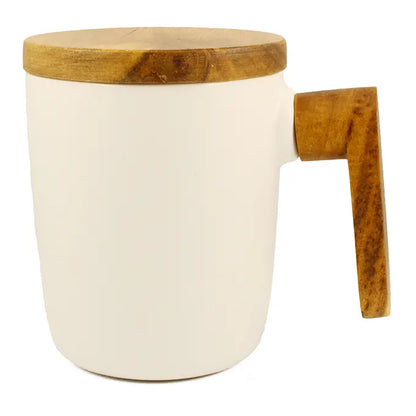 Tasse blanche avec son couvercle